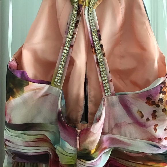 Cache Flowery Dress - Picture 6 of 8